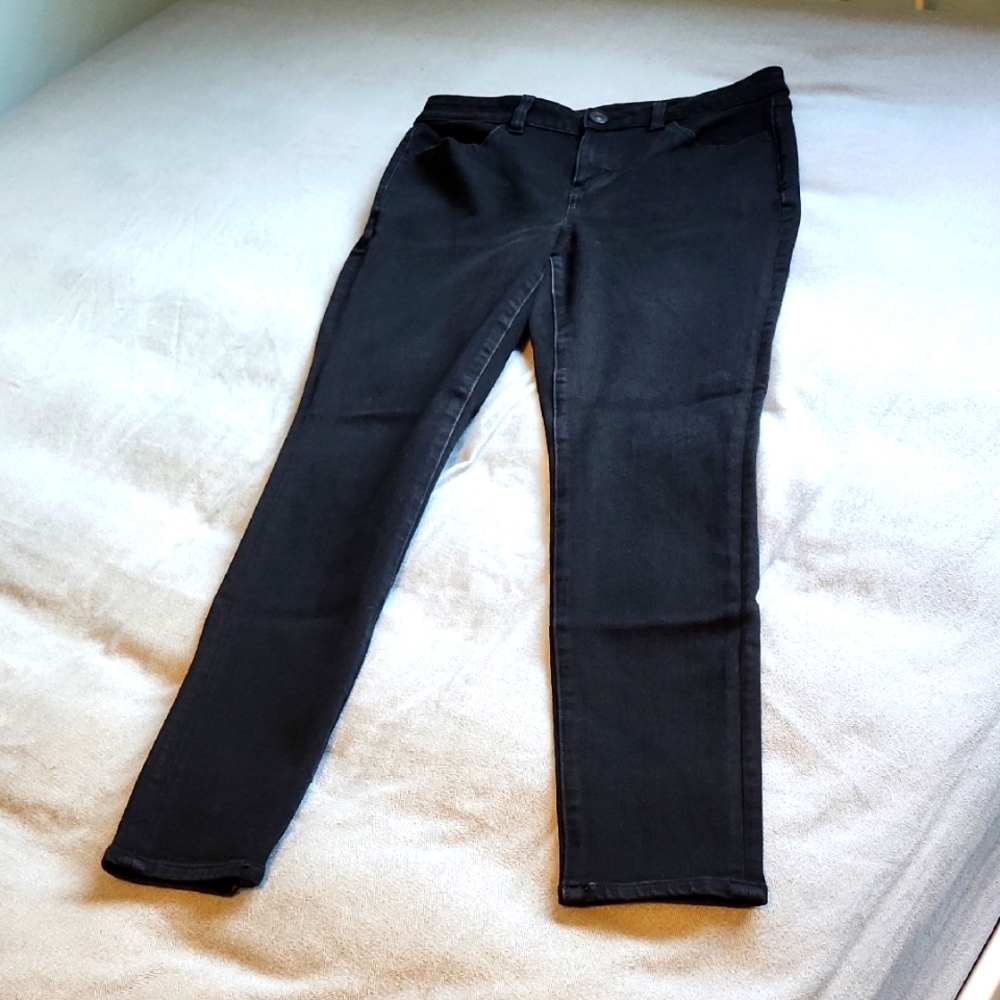 American Eagle The Dream Jean Black High Rise Jegging